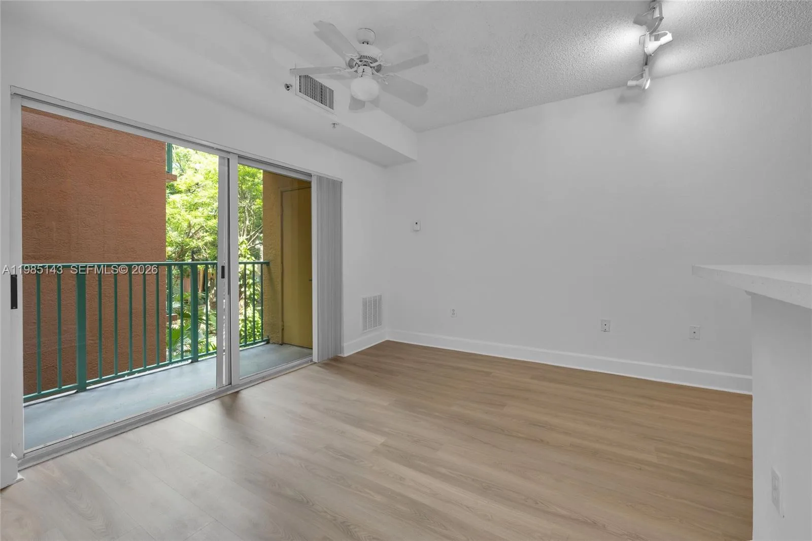 6001 SW 70 Street # 208, South Miami, FL 33143 photo 8