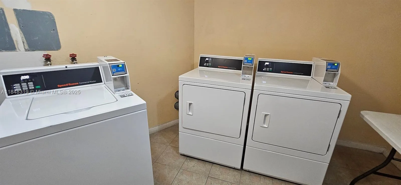 2025 NE 164th St # 914, North Miami Beach, FL 33162 photo 8