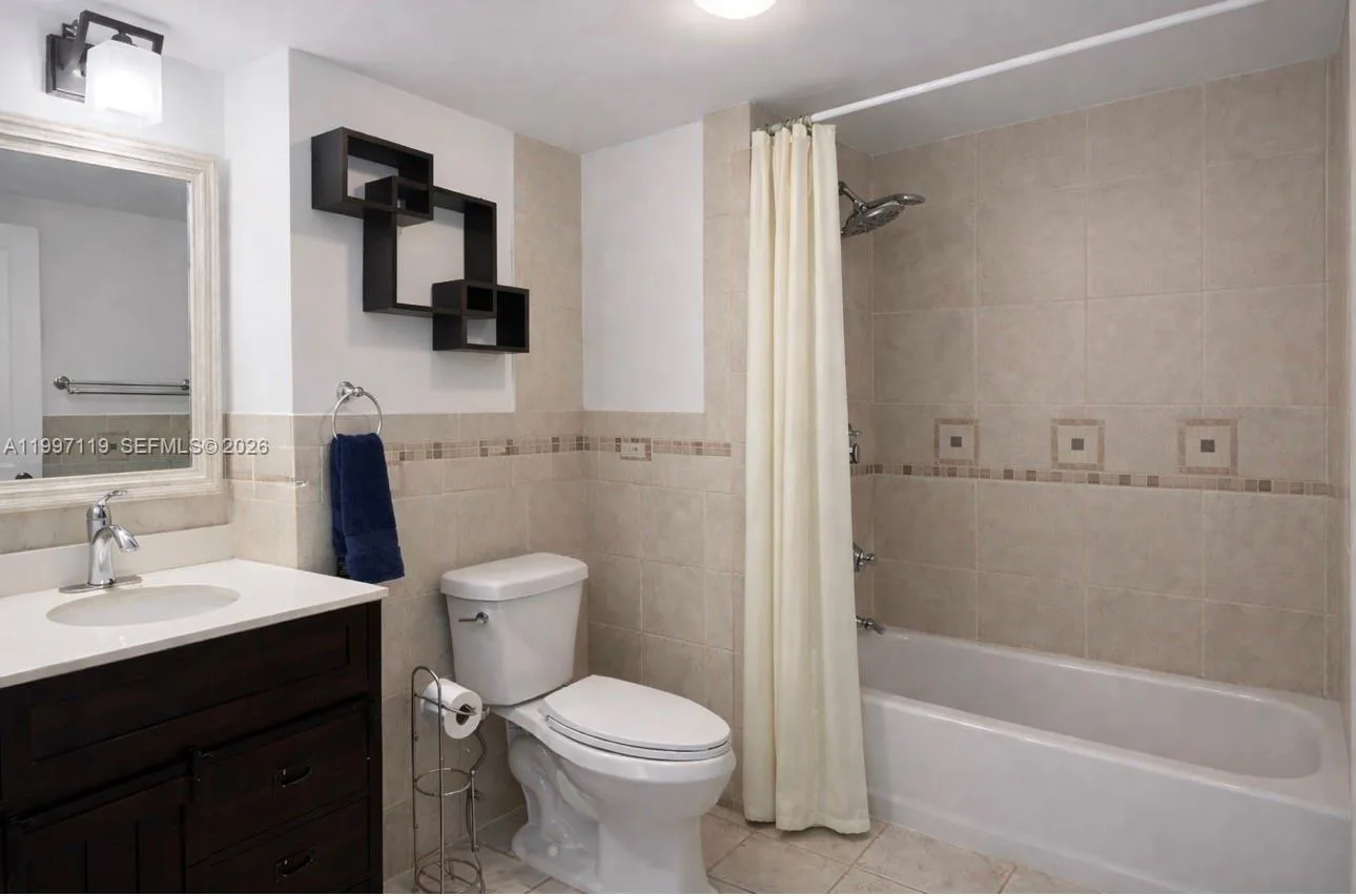1351 NE Miami Gardens Dr # 926E, Miami, FL 33179 photo 8