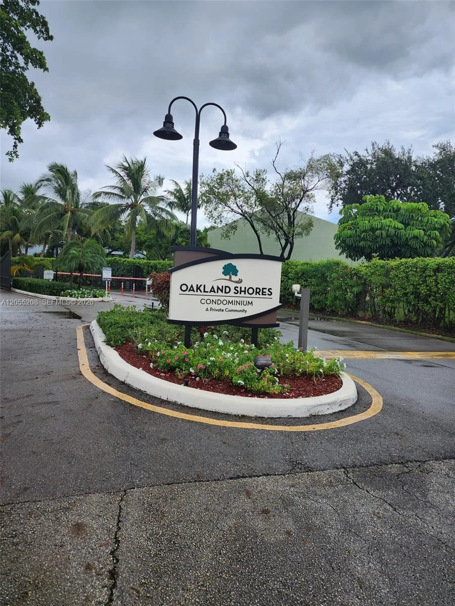 3101 Oakland Shores Dr # H105, Oakland Park, FL 33309