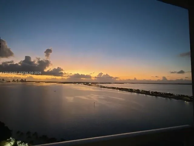 2451 Brickell Ave # 20H, Miami, FL 33129