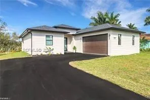 2504 62nd st W, Lehigh Acres, FL 33971