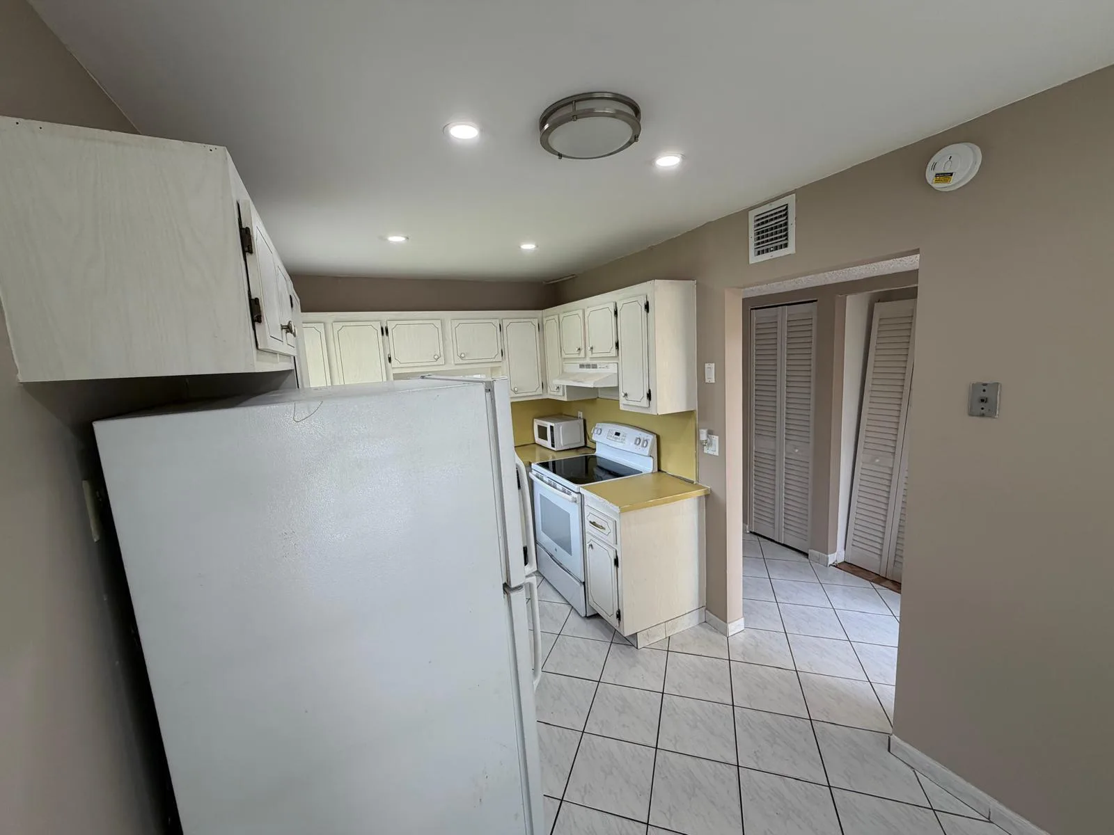 5750 NW 64th Avenue # 201, Tamarac, FL 33319 photo 7