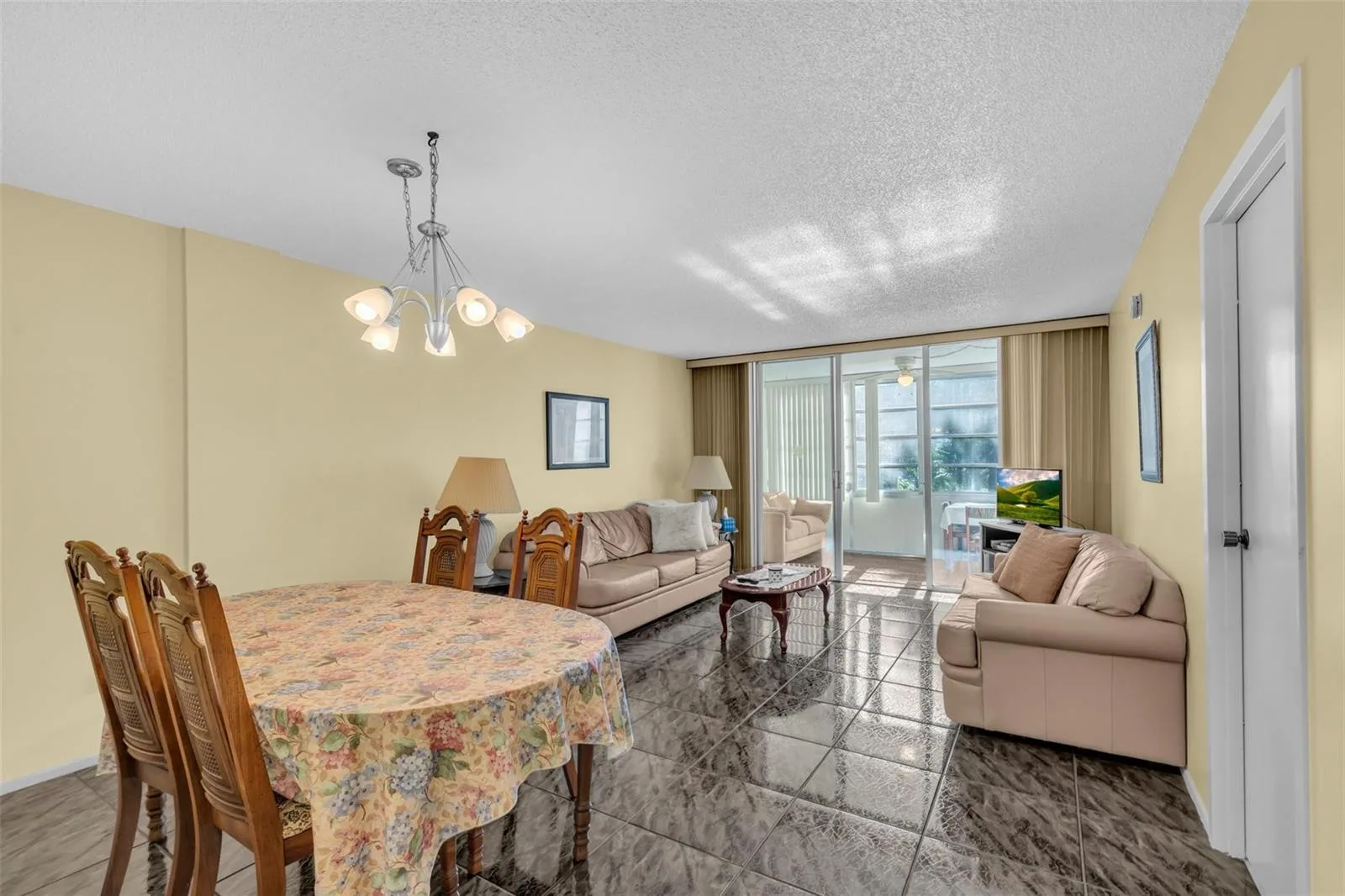 4850 NW 29th Court # 221, Lauderdale Lakes, FL 33313