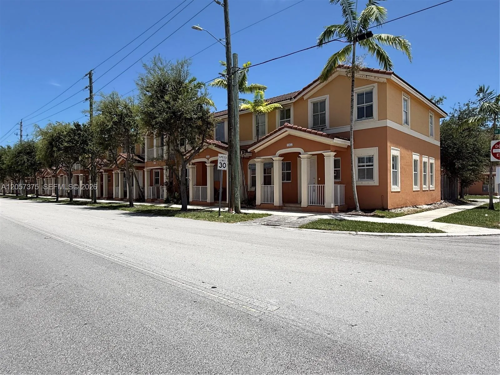 10852 SW 240th St, Homestead, FL 33032 photo 3