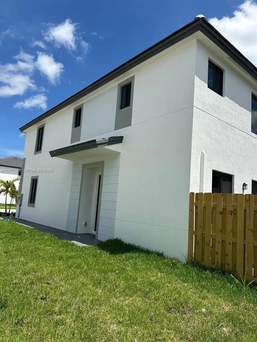 34430 SW 190th Ave, Homestead, FL 33034 photo 4