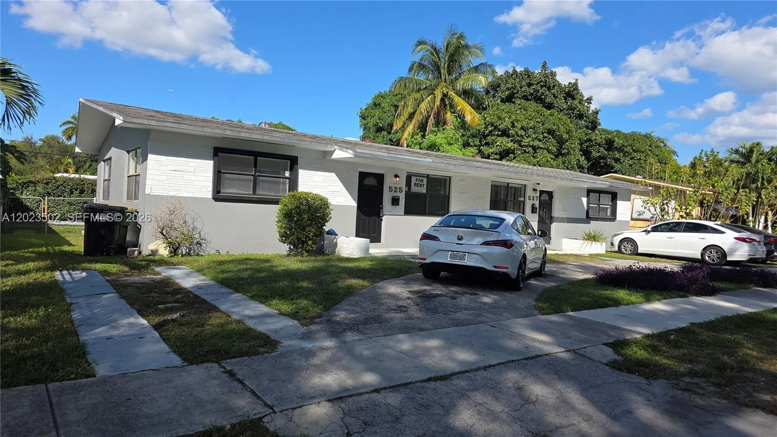 525 NE 132nd Ter, North Miami, FL 33161