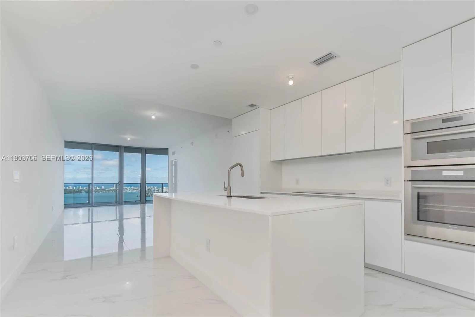 700 NE 24 St # 5405, Miami, FL 33137 photo 8