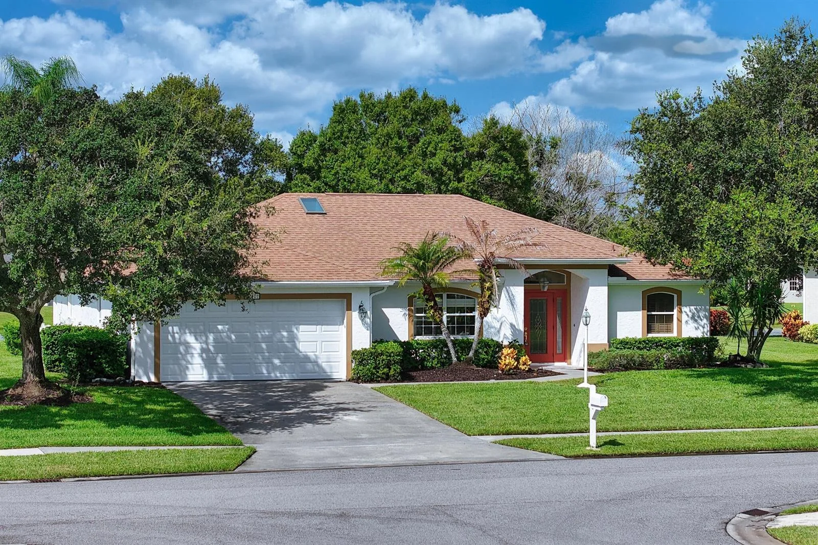 240 53RD Circle, Vero Beach, FL 32968