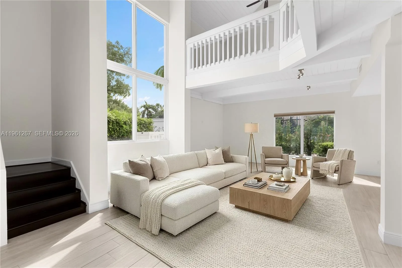 20205 W Oak Haven Cir, Miami, FL 33179