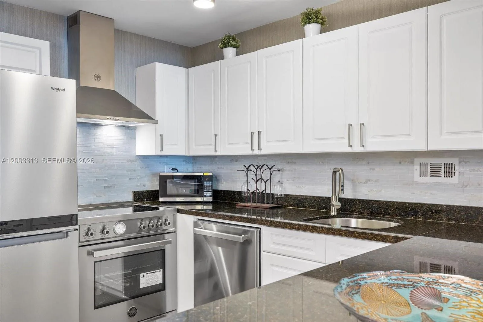 2301 Collins Ave # 421, Miami Beach, FL 33139 photo 13