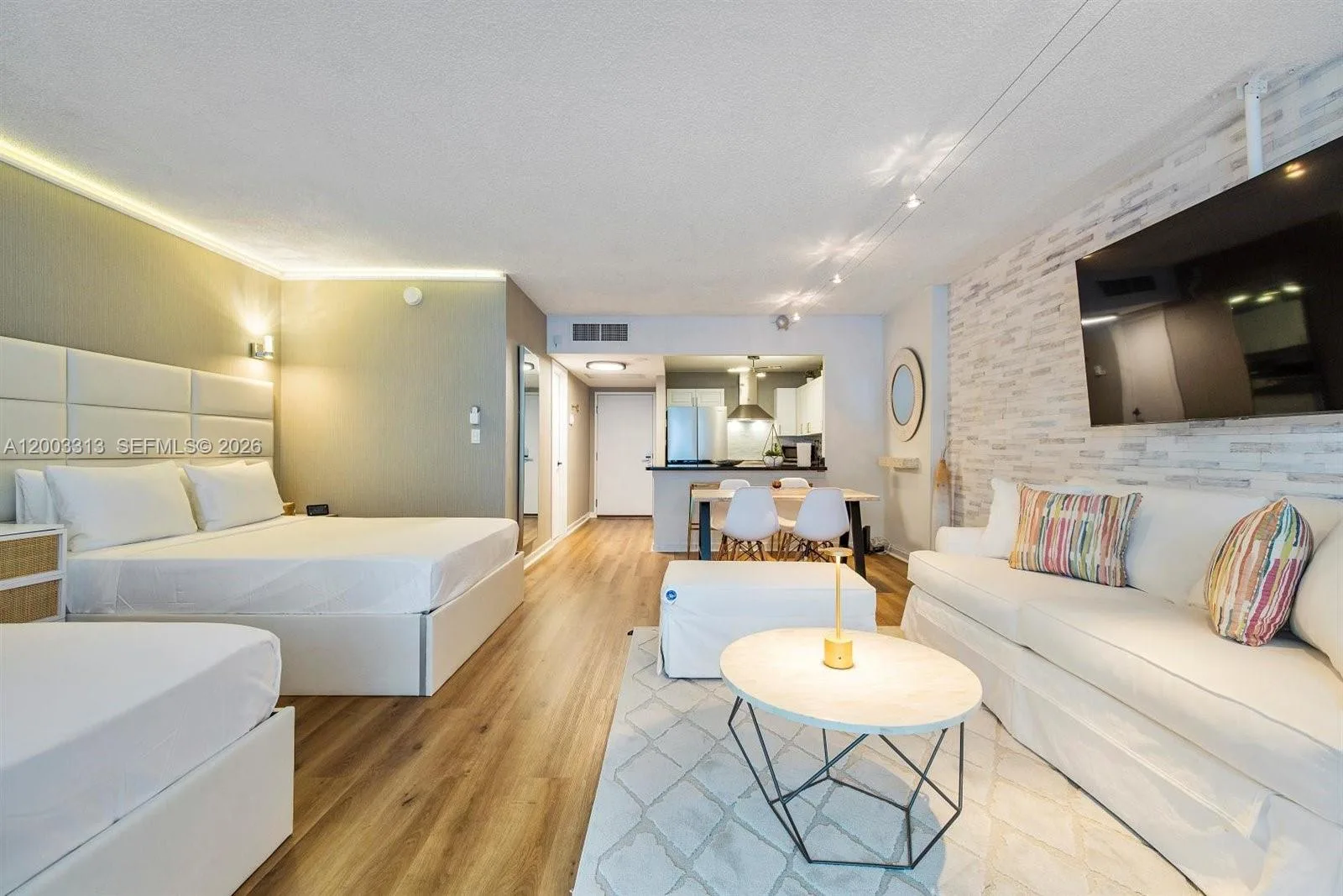 2301 Collins Ave # 421, Miami Beach, FL 33139 photo 2