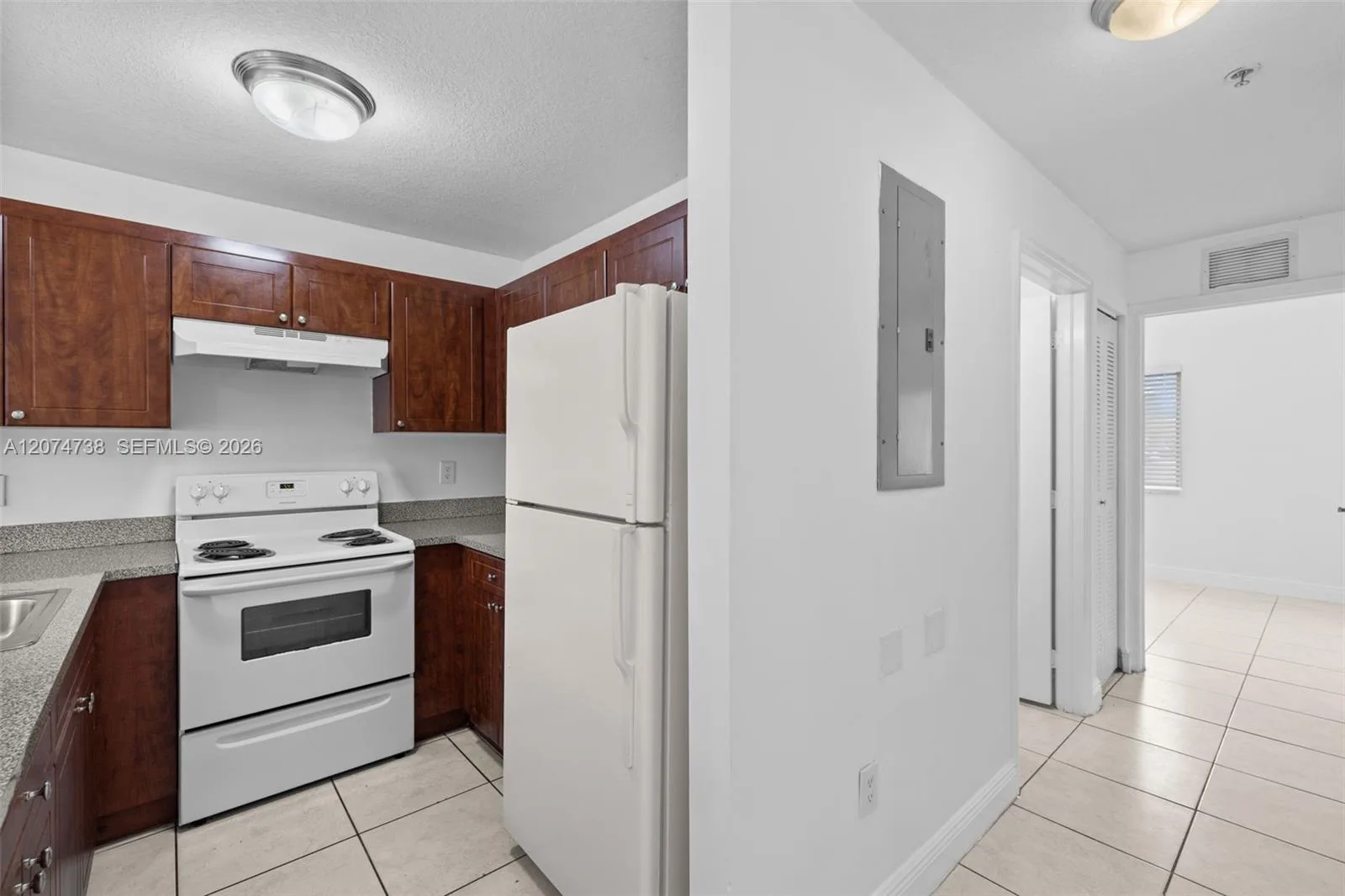 2429 W 78th St # 102, Hialeah, FL 33016 photo 3