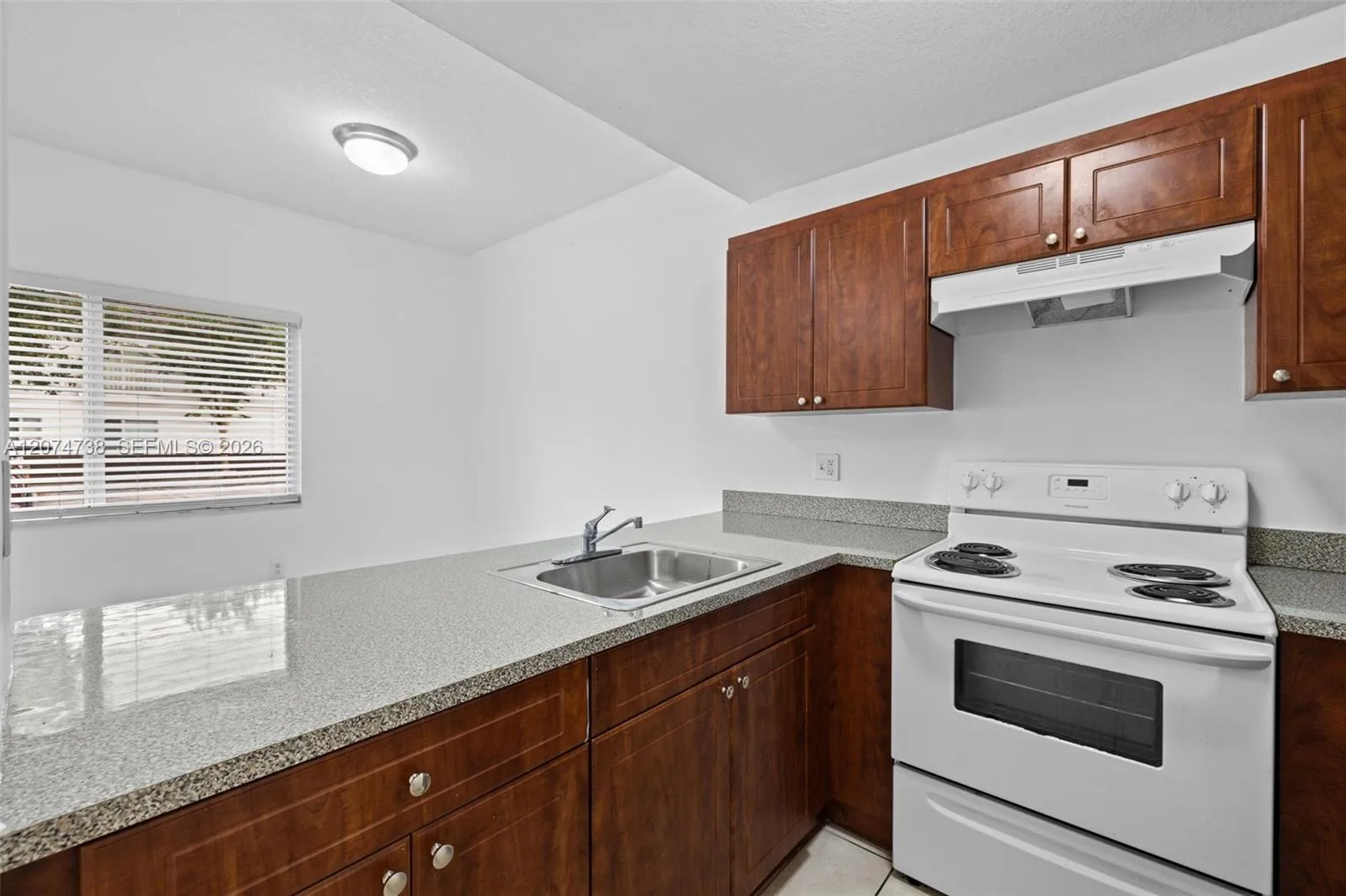 2429 W 78th St # 102, Hialeah, FL 33016 photo 5