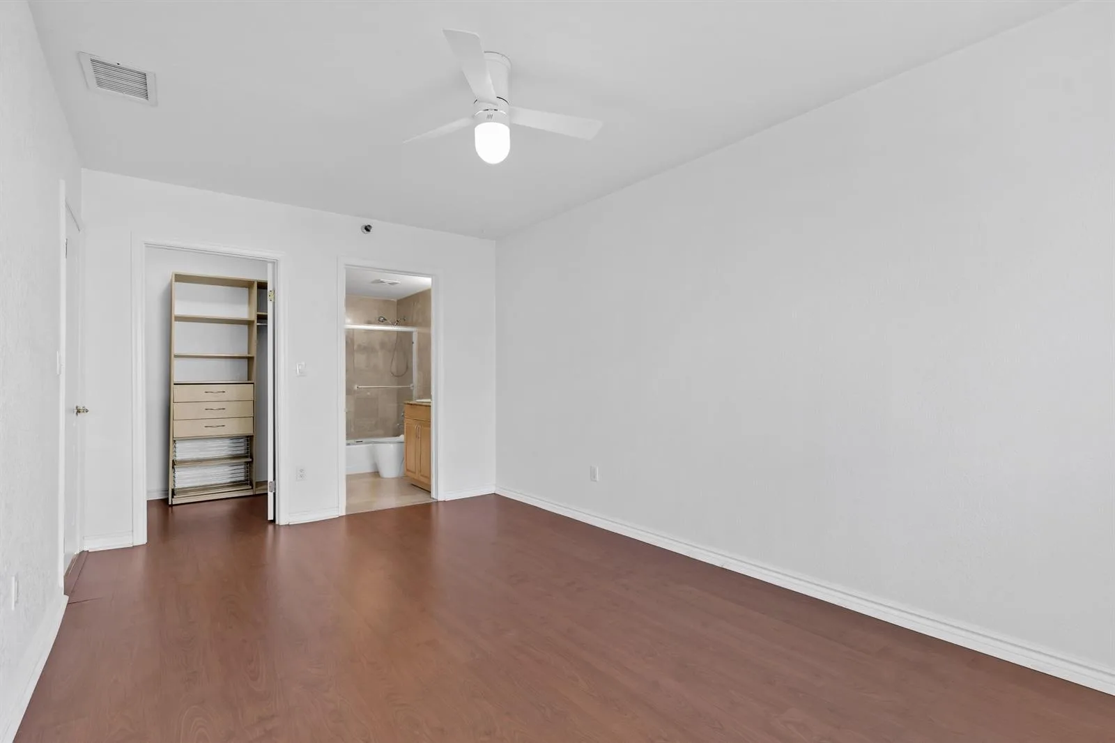 677 NE 24th Street # 504, Miami, FL 33137 photo 13