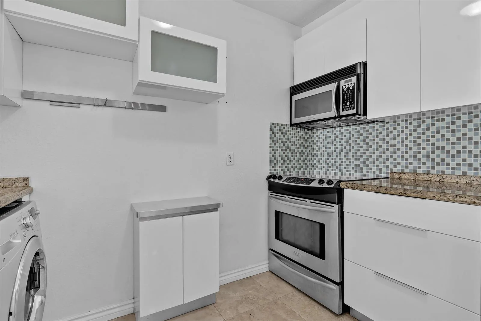 677 NE 24th Street # 504, Miami, FL 33137 photo 6