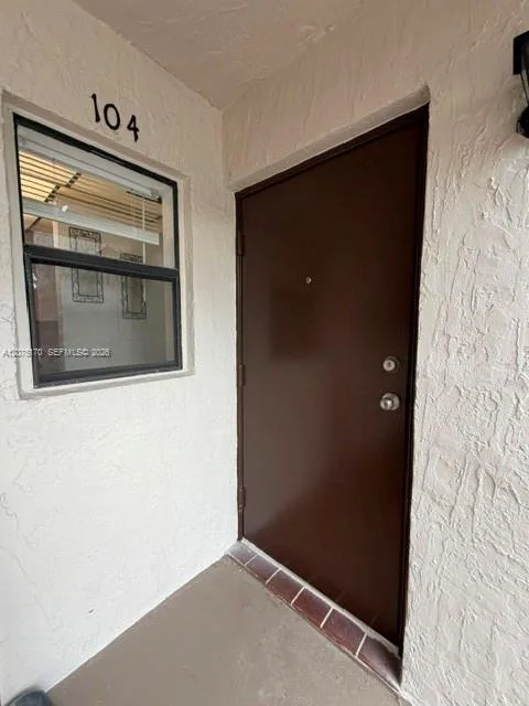 9704 Hammocks Blvd # 104, Miami, FL 33196 photo 3