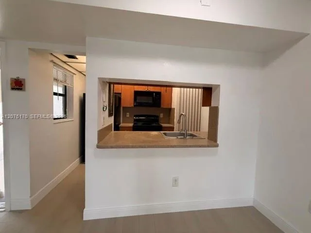 9704 Hammocks Blvd # 104, Miami, FL 33196 photo 7