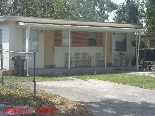 6316 Pierce St, Hollywood, FL 33024