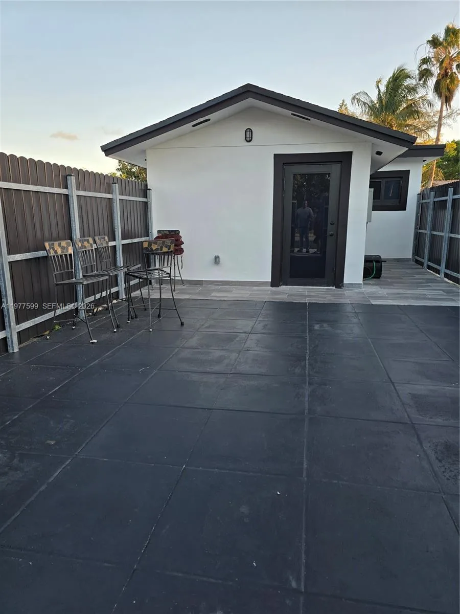 345 NW 5th Ave, Florida City, FL 33034 photo 5