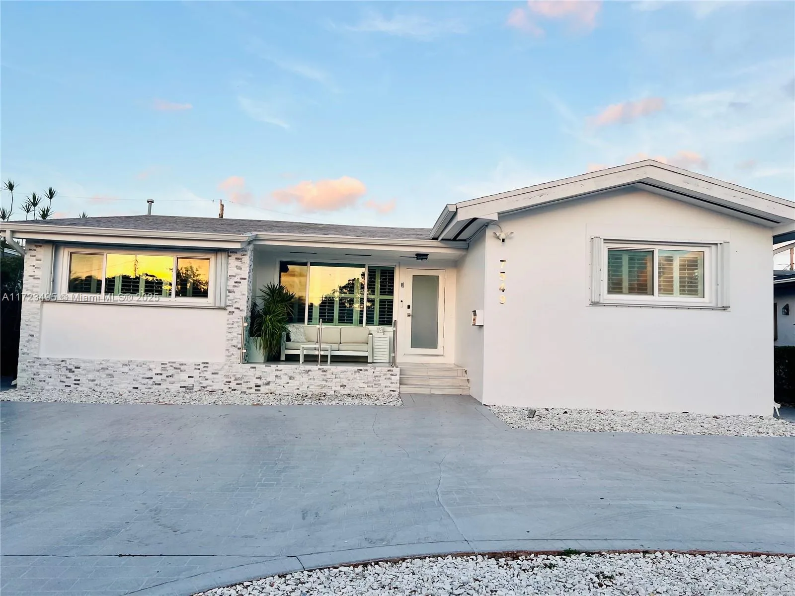 7549 Adventure Ave, North Bay Village, FL 33141 photo 10