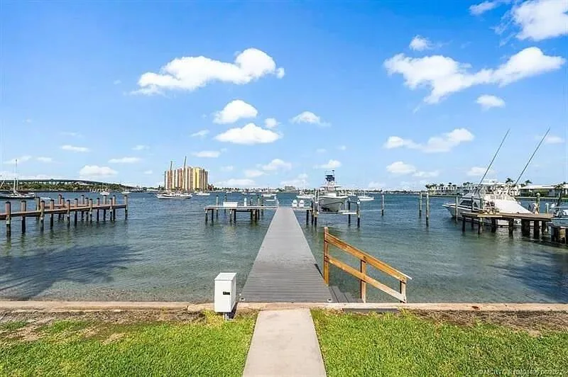 2941 Lake Drive, Singer Island, FL 33404 — zdjęcie 2