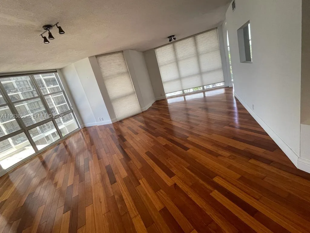 1865 Brickell Ave # A614, Miami, FL 33129 photo 8