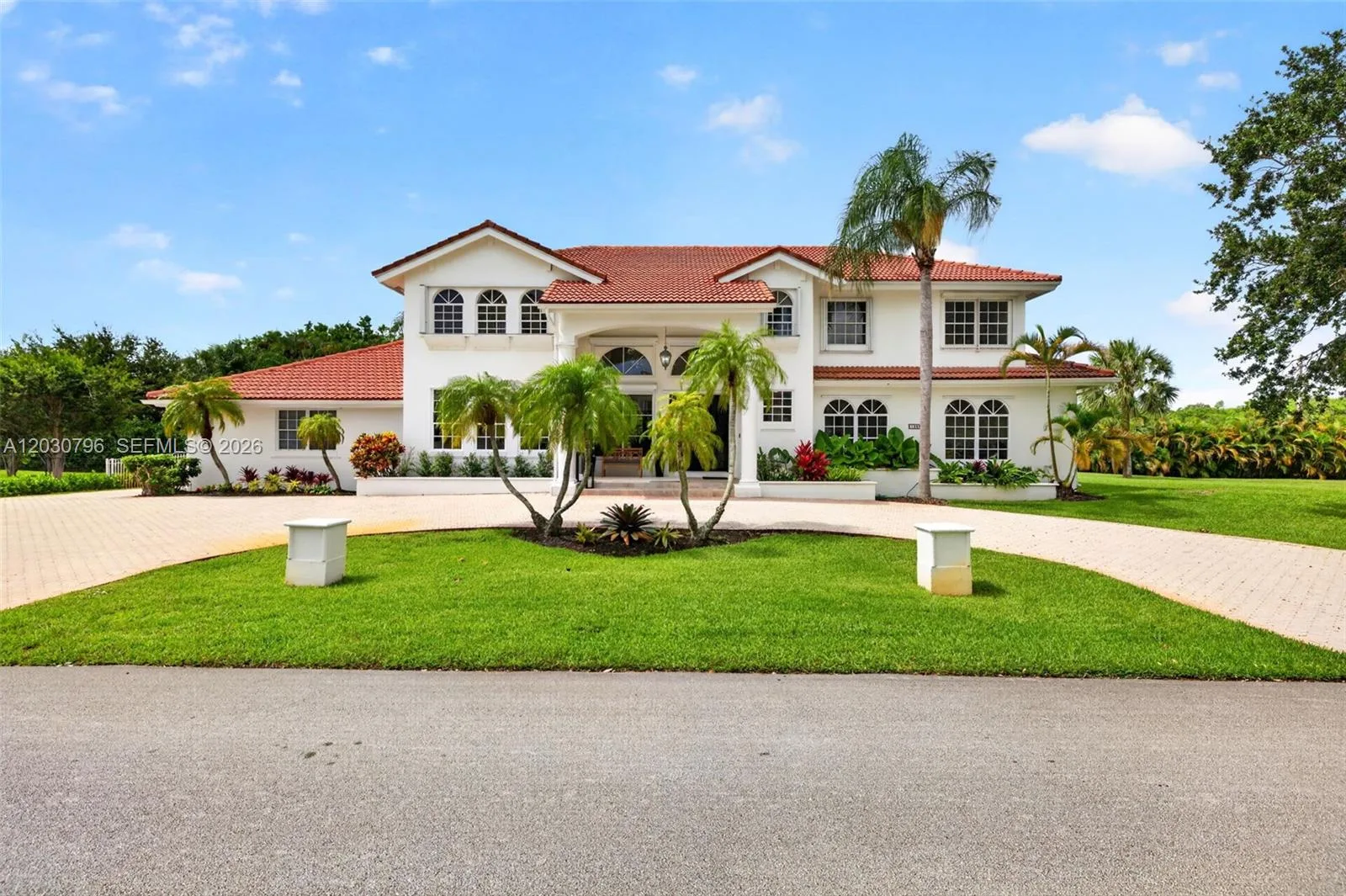 12360 SW 1st St, Plantation, FL 33325