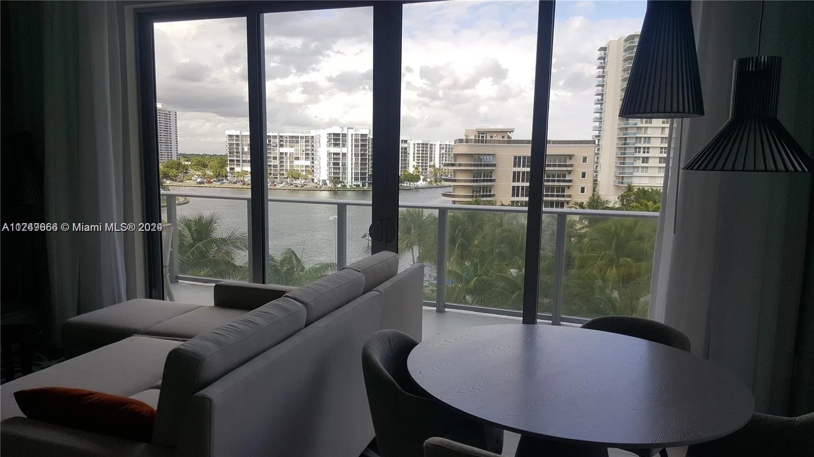 4010 S Ocean Dr # R301, Hollywood, FL 33019 photo 2