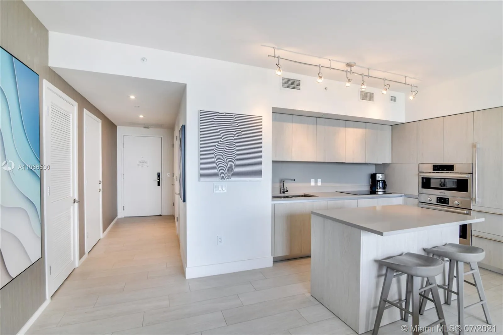 4010 S Ocean Dr # R703, Hollywood, FL 33019 photo 3
