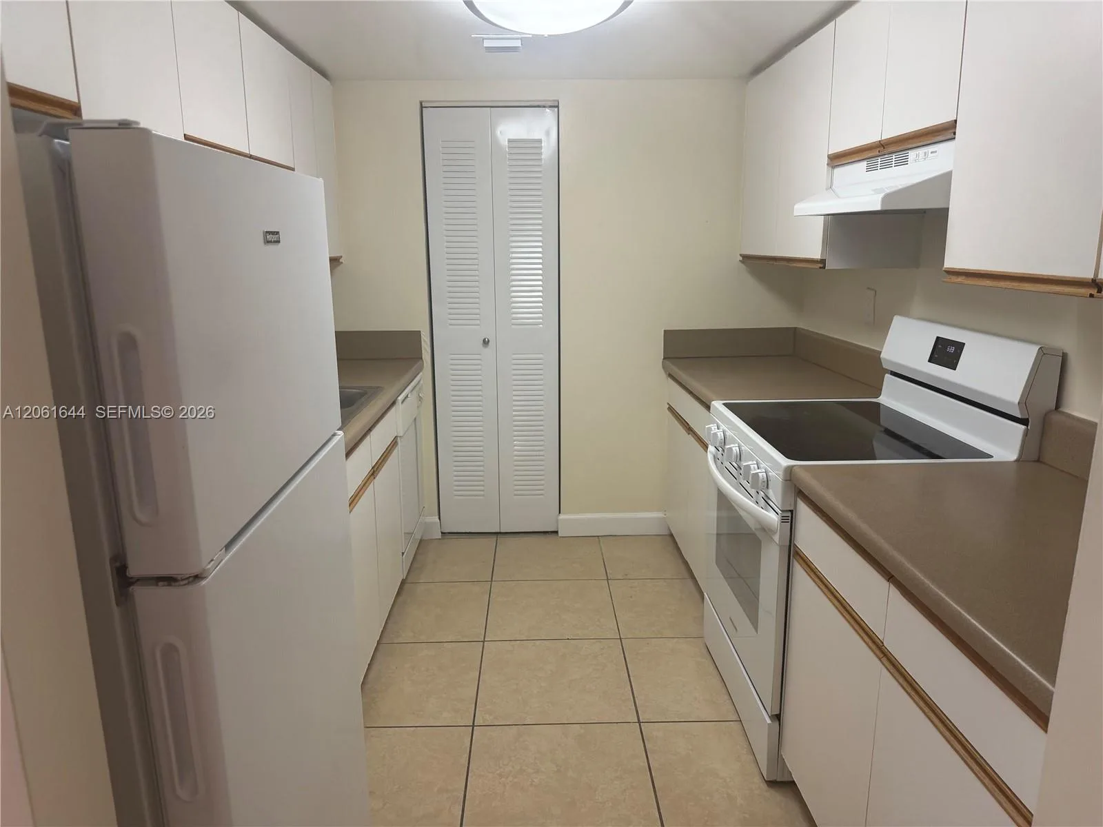 915 NW 1st Ave # LP0204, Miami, FL 33136 — zdjęcie 5