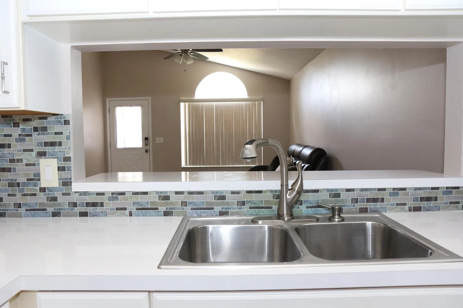 1160 NW Lombardy Drive, Port St. Lucie, FL 34986 — zdjęcie 4