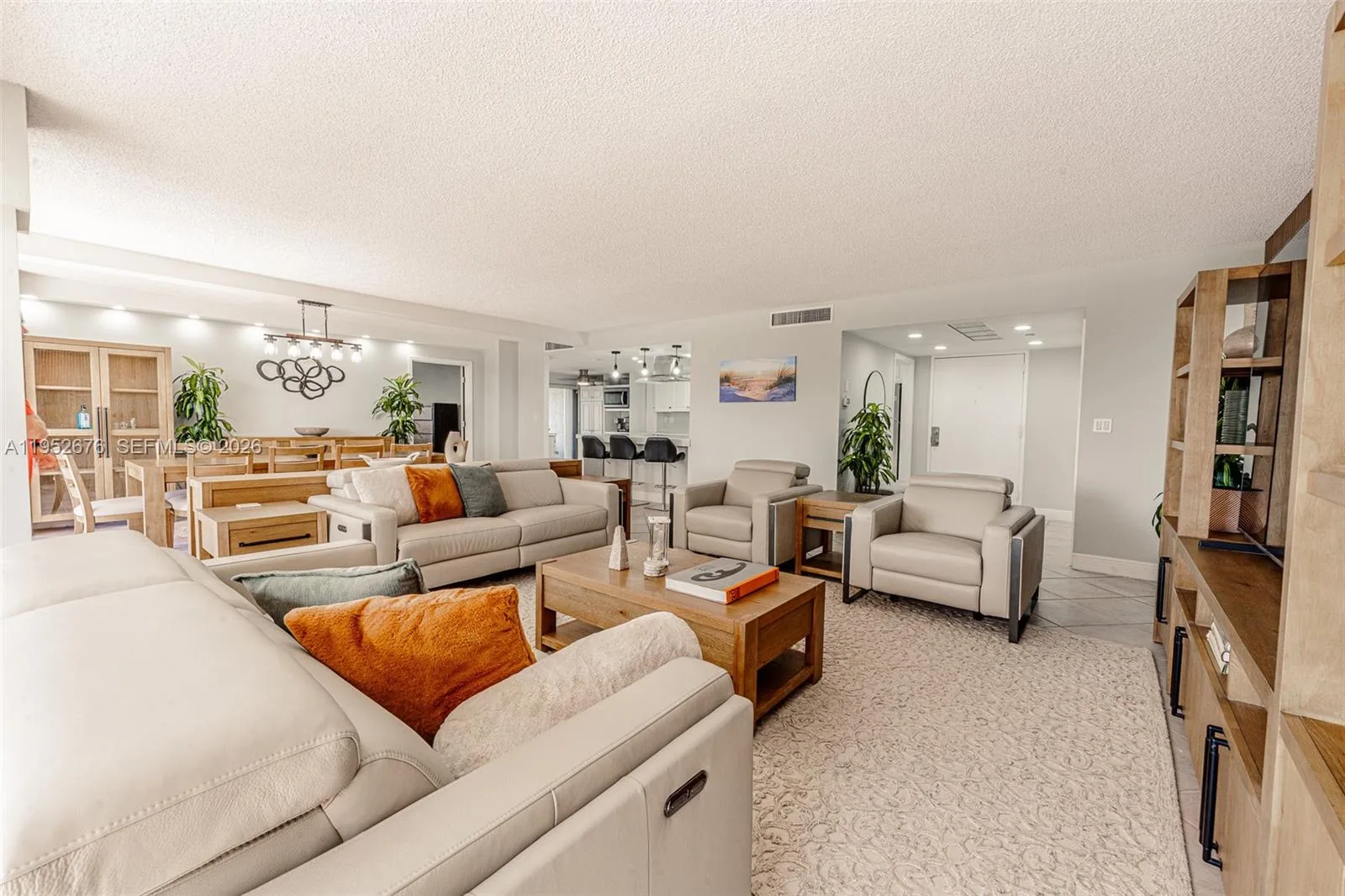 1800 NE 114th St # 909, Miami, FL 33181 photo 6