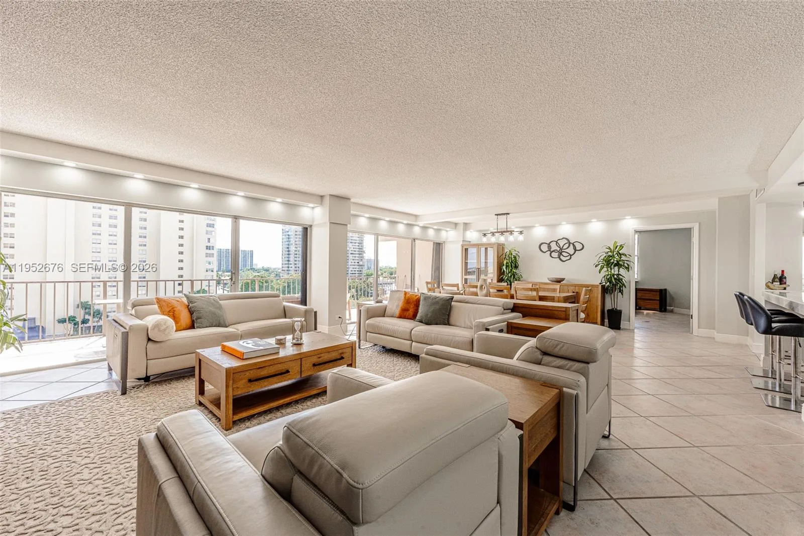 1800 NE 114th St # 909, Miami, FL 33181 photo 7