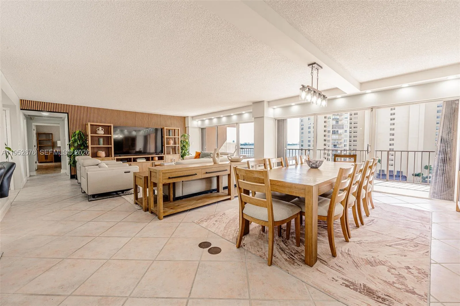 1800 NE 114th St # 909, Miami, FL 33181 photo 9