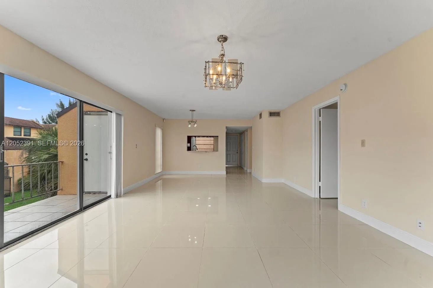 430 Commodore Dr # 310, Plantation, FL 33325 photo 12