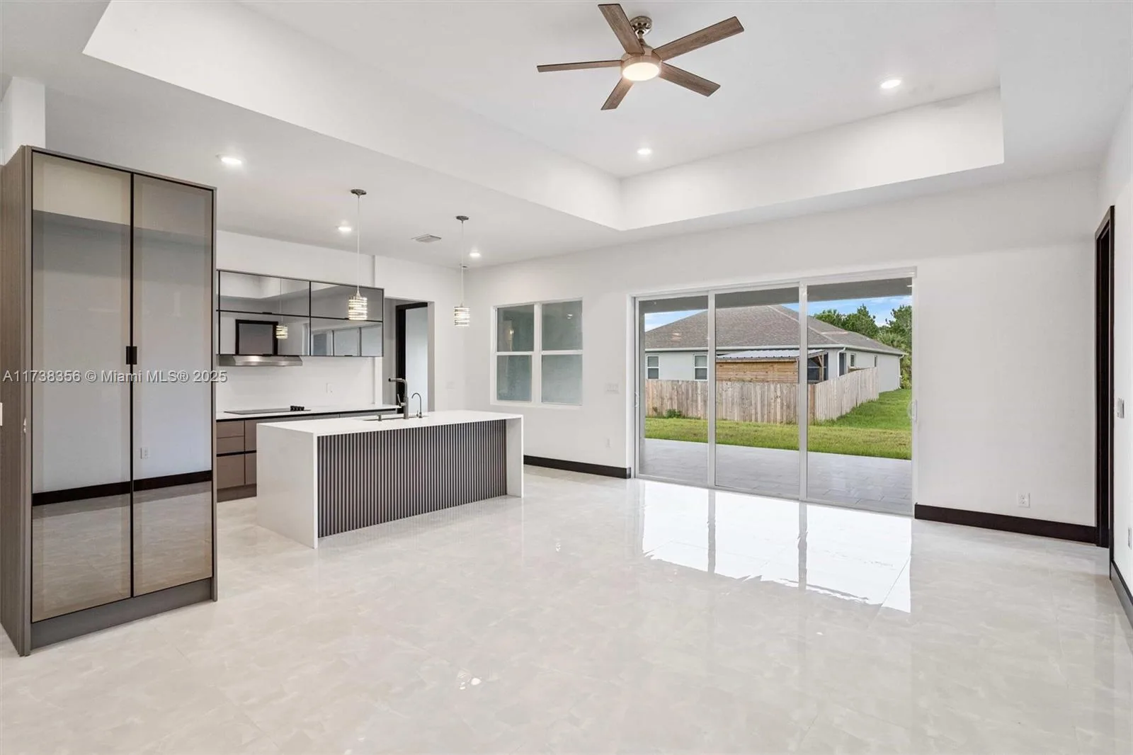 740 NW Altamira, Palm Bay, FL 32907 photo 2