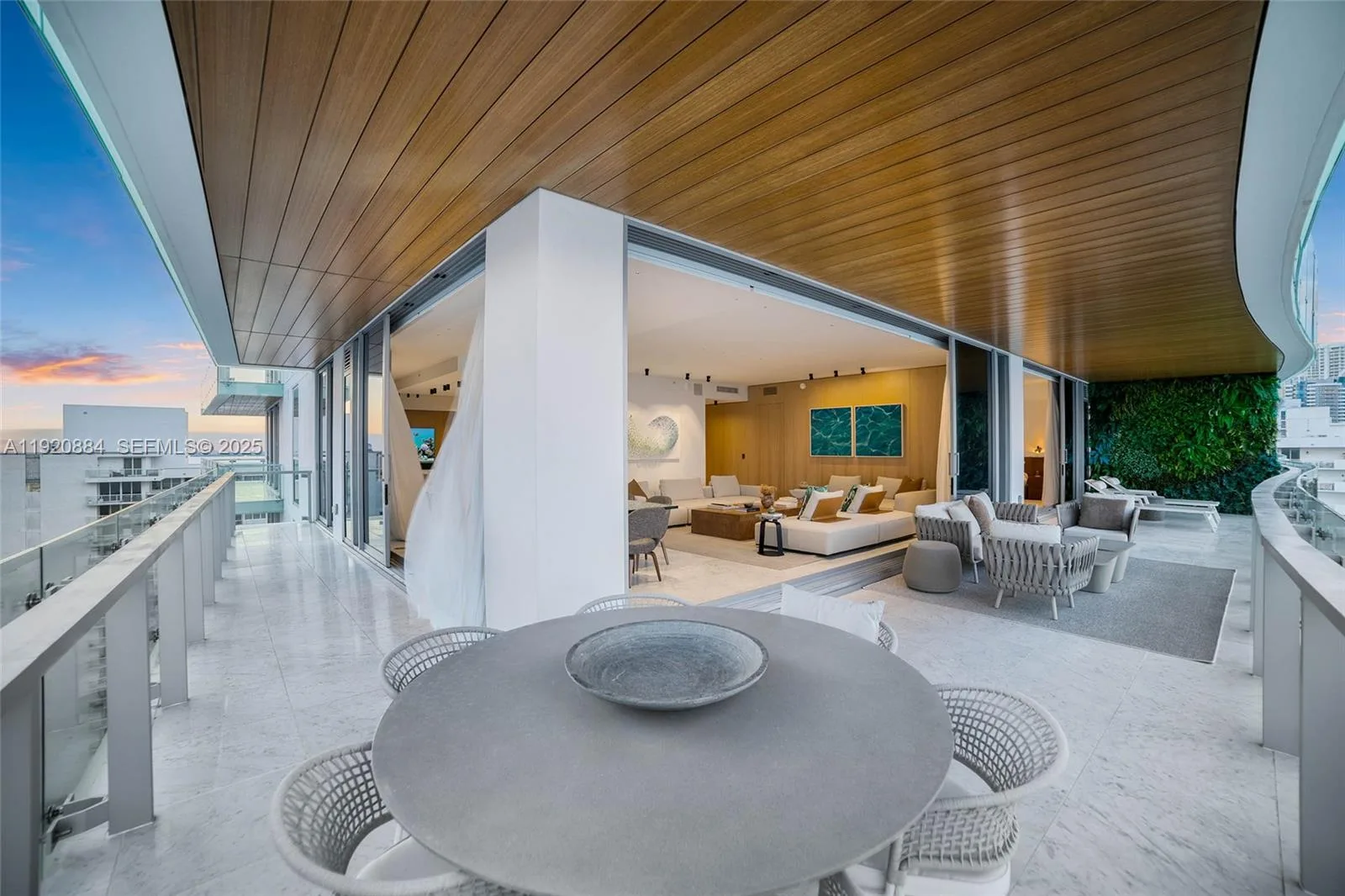 5775 Collins Ave # 1501, Miami Beach, FL 33140 photo 6
