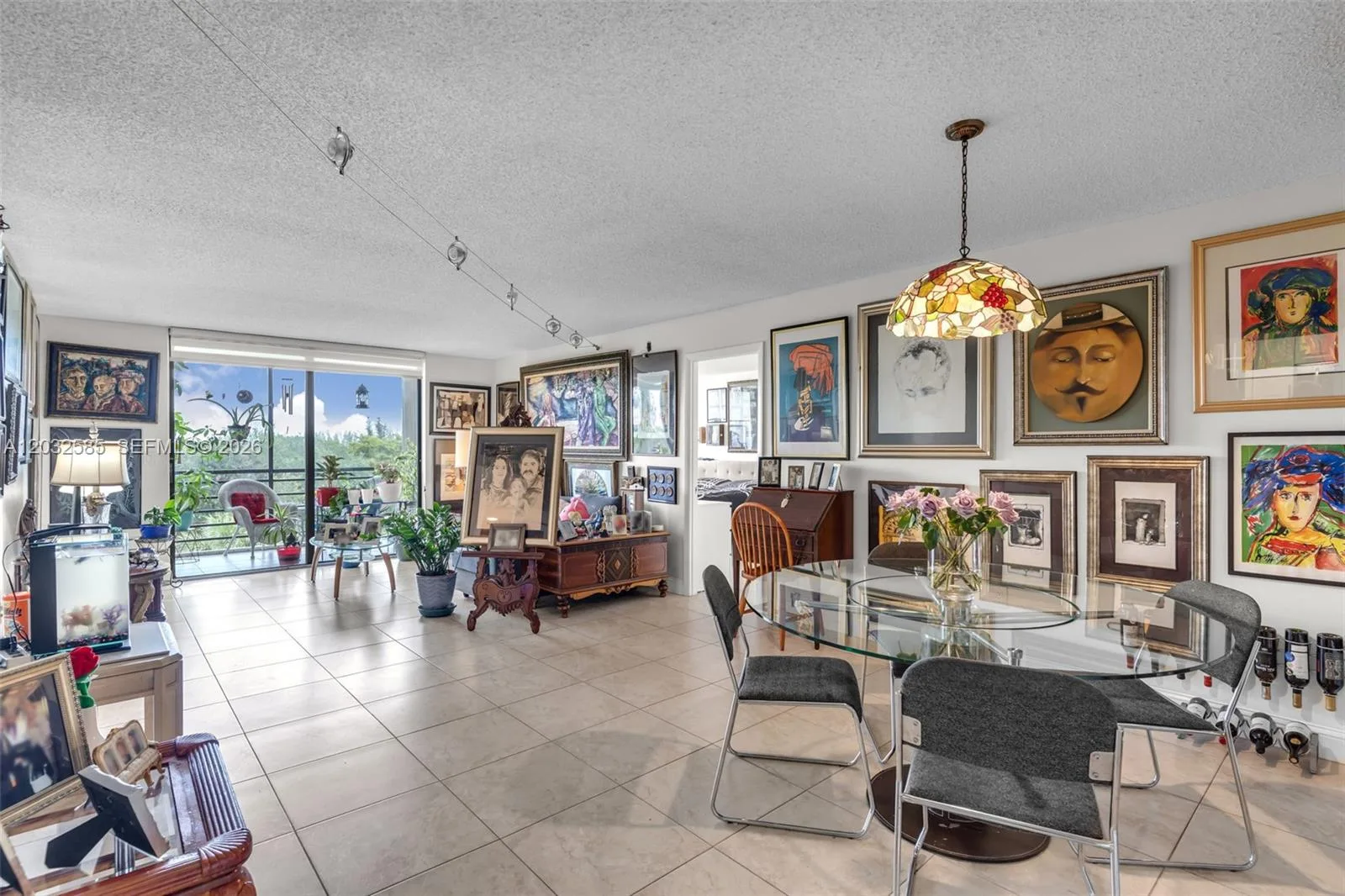 1400 Saint Charles Pl # 623, Pembroke Pines, FL 33026