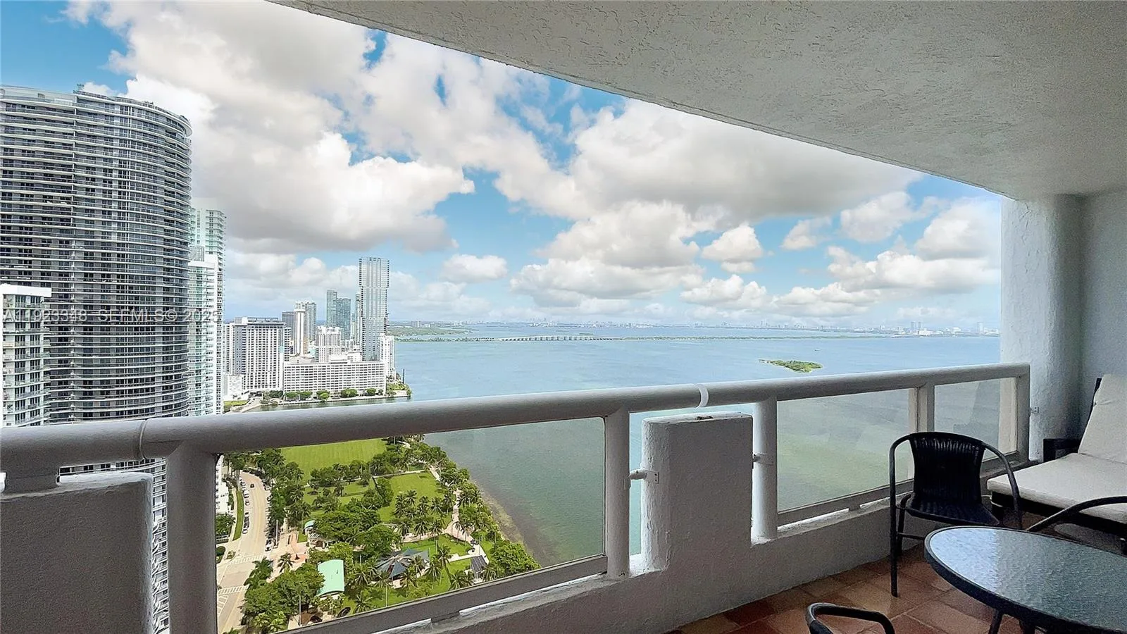 1717 N Bayshore Dr # D-3937, Miami, FL 33132