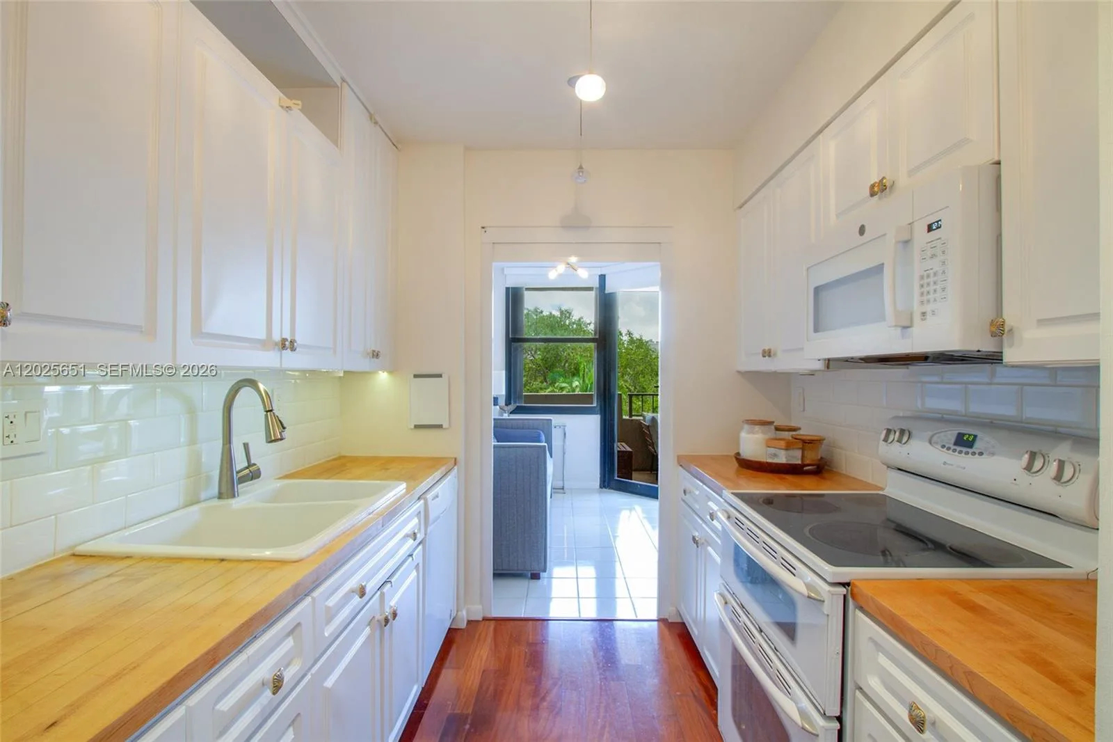 181 Crandon Blvd # 405, Key Biscayne, FL 33149 photo 7