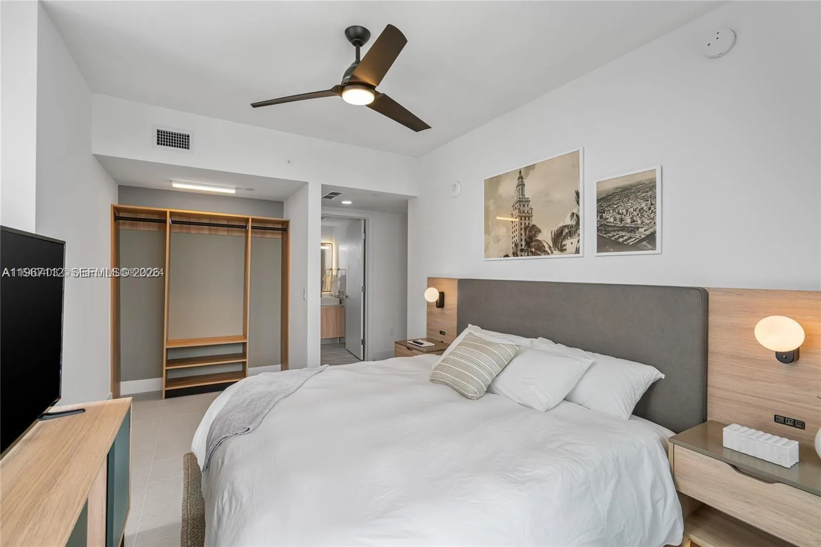 159 NE 6th St # 3101, Miami, FL 33132 photo 6
