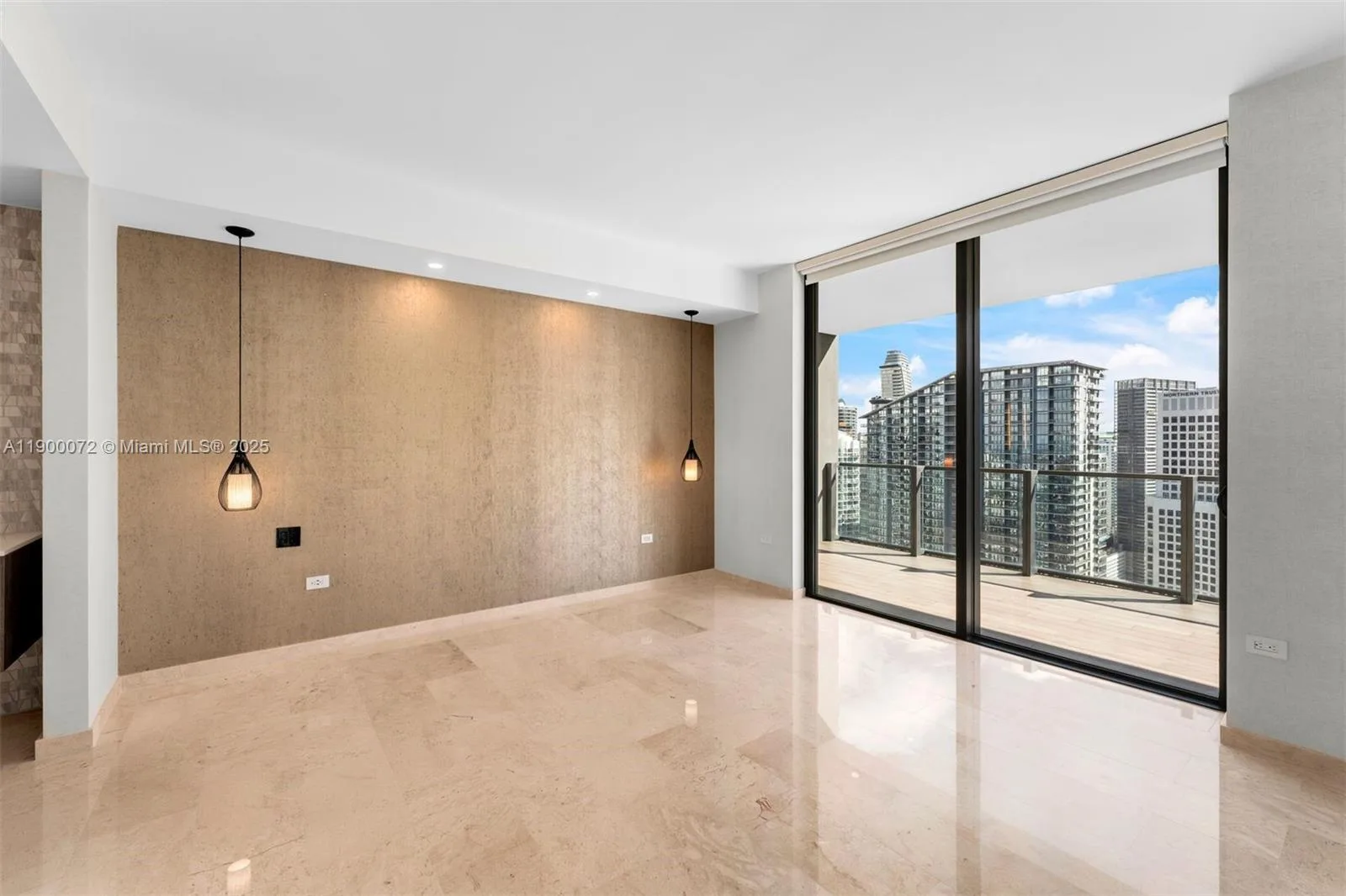 88 SW 7th St # 3907, Miami, FL 33130 photo 4