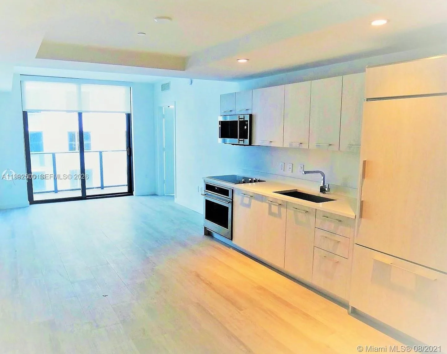 55 SW 9th St # 3709, Miami, FL 33130