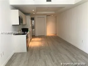 55 SW 9th St # 3709, Miami, FL 33130 photo 2