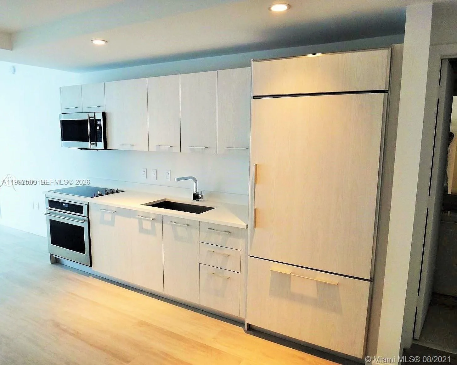55 SW 9th St # 3709, Miami, FL 33130 photo 7