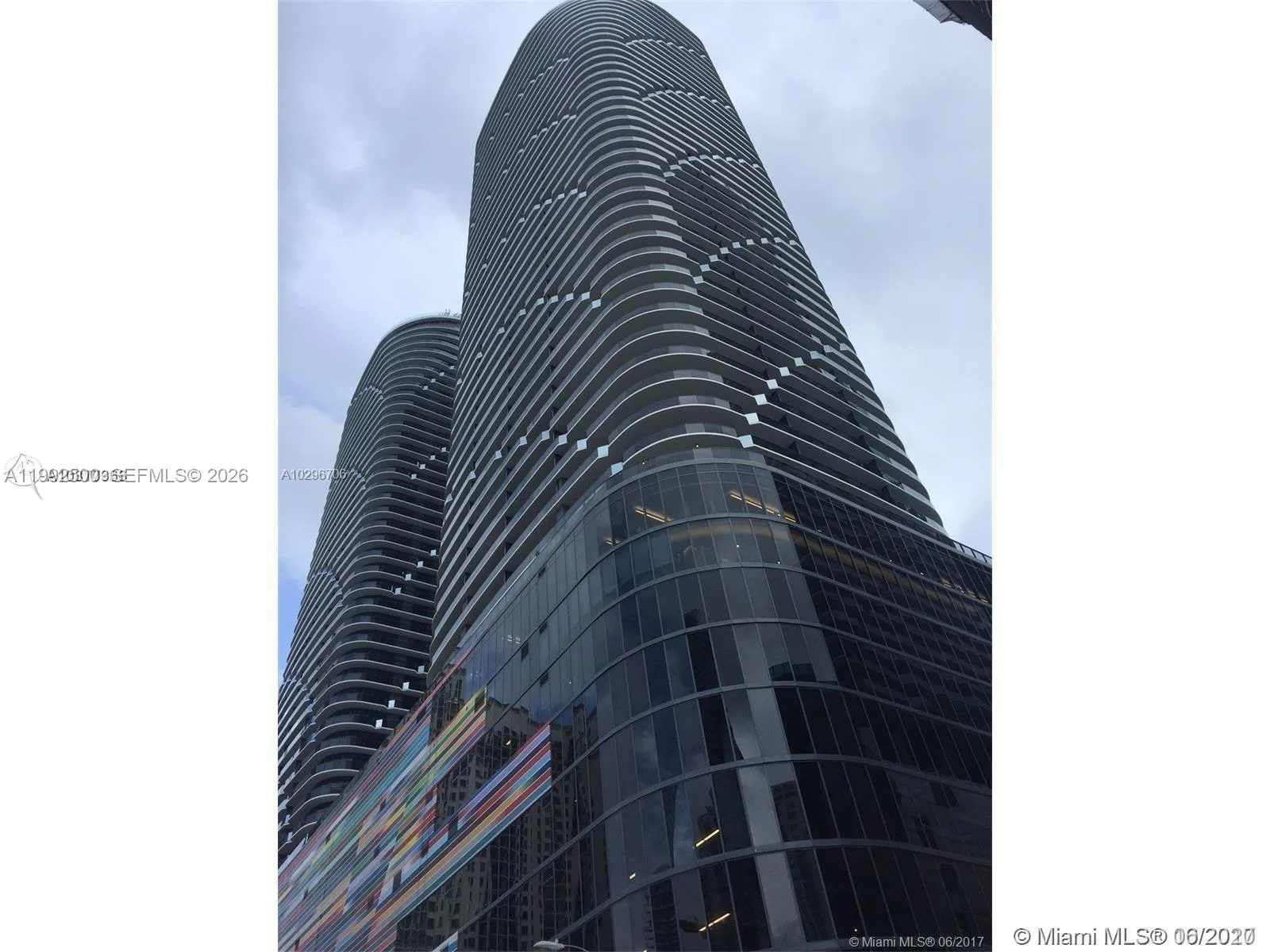 55 SW 9th St # 3709, Miami, FL 33130 photo 9