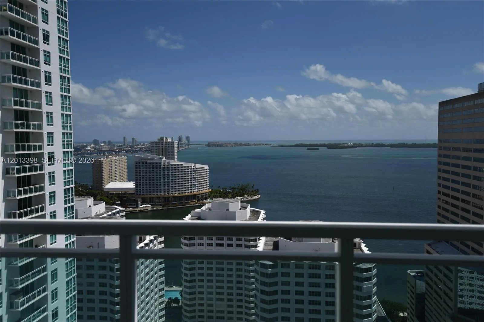 951 Brickell Ave # 3104, Miami, FL 33131