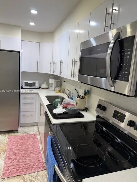3701 N Country Club Dr # 706, Aventura, FL 33180 photo 12
