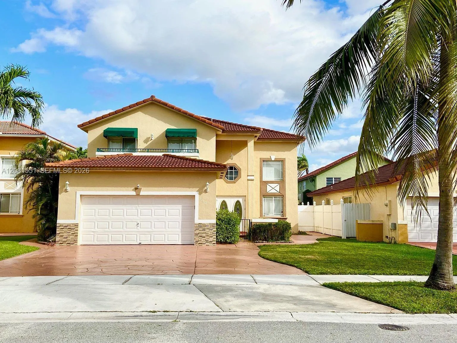 7983 NW 186th Ter, Hialeah, FL 33015